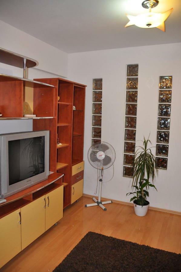 Mario Apartments Ρέσιτσα Εξωτερικό φωτογραφία